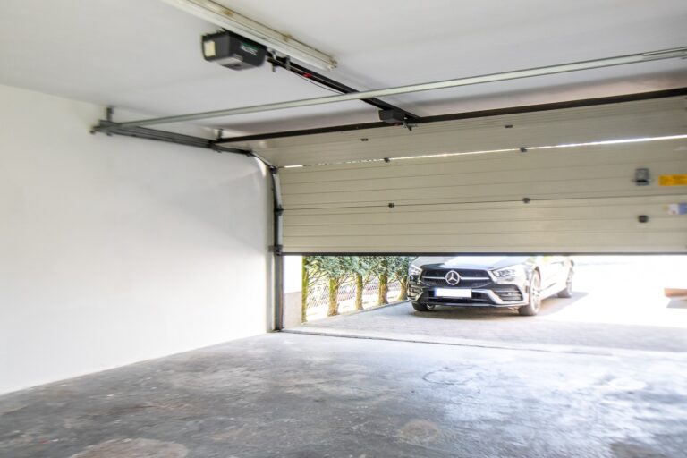 Garage 1