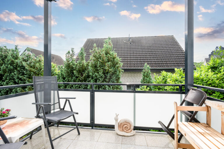 Balkon 1, Terrasse gleiche Größe