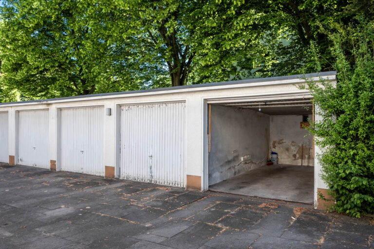Garage 1