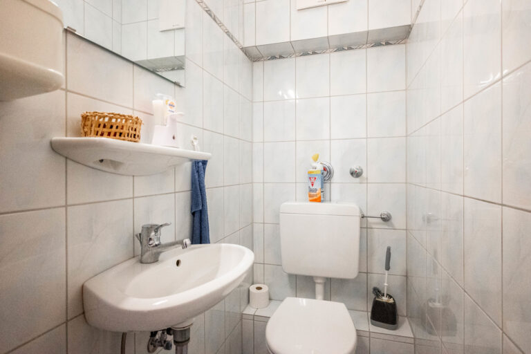 OG Gäste WC