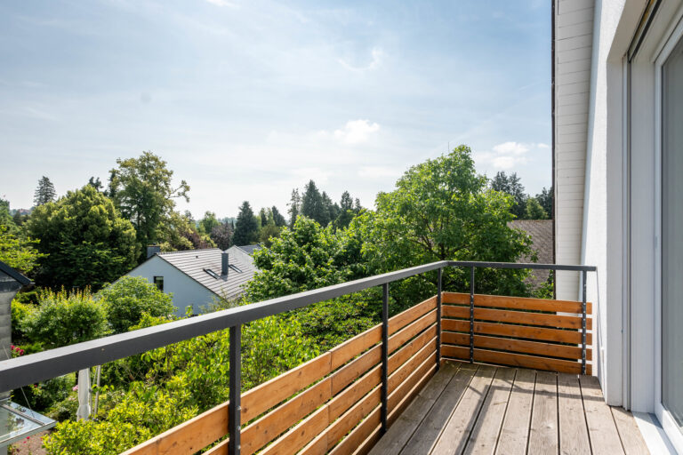 DG Balkon 1