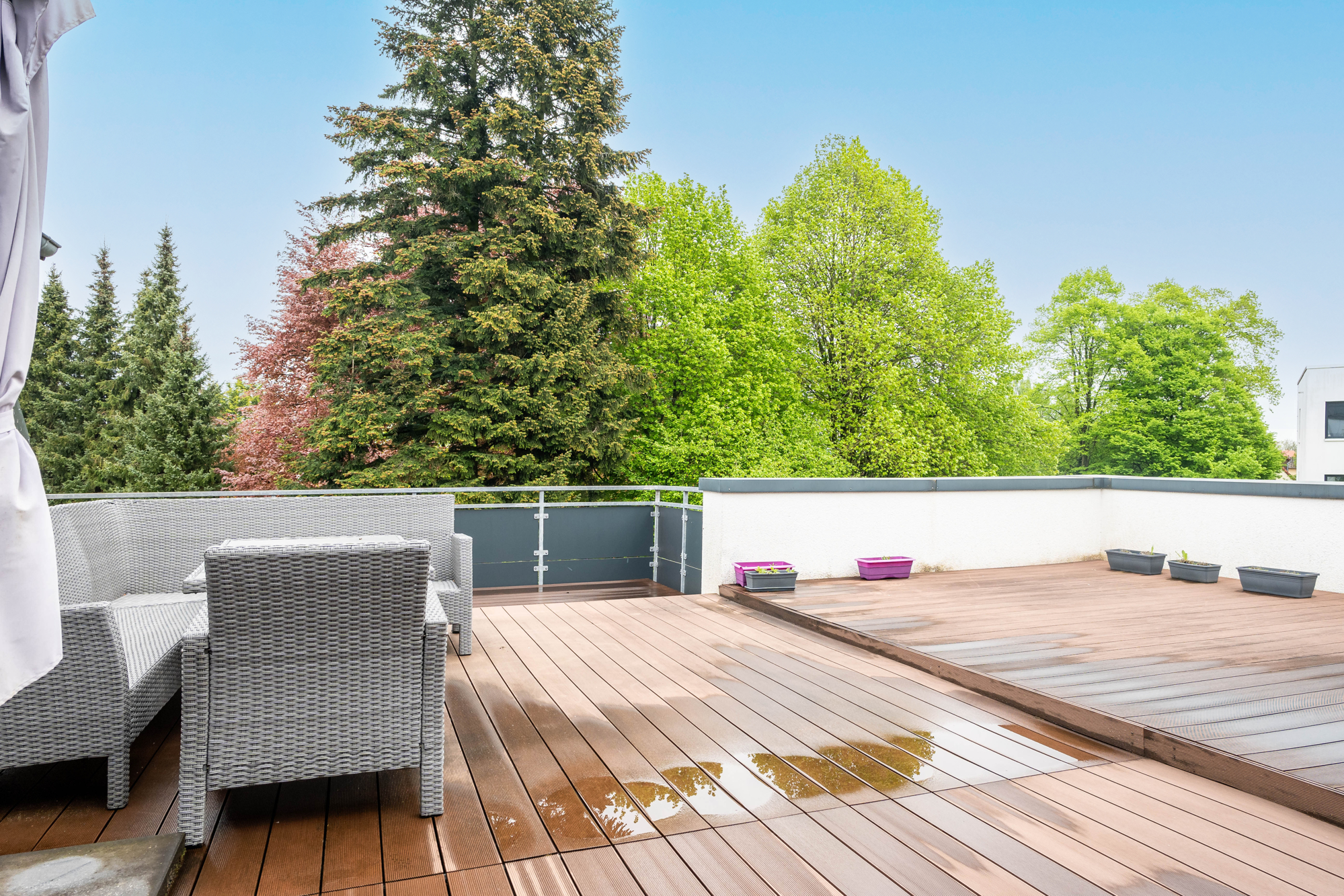 DG Dachterrasse 1
