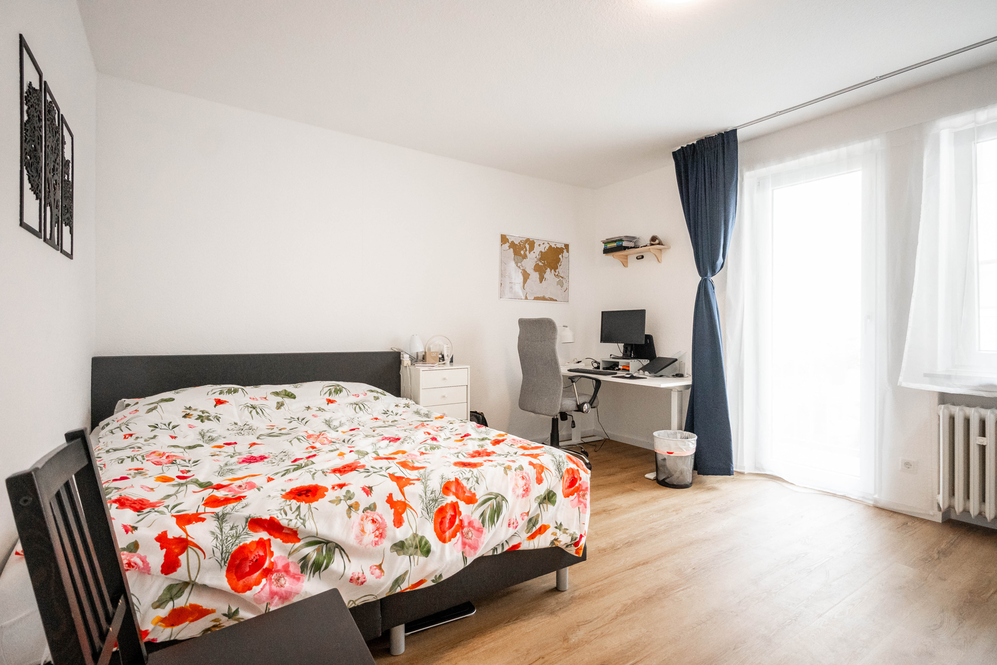 Schlafzimmer 1