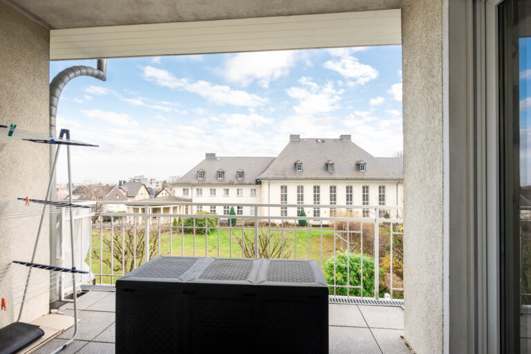 Loggia vom Schlafzimmer