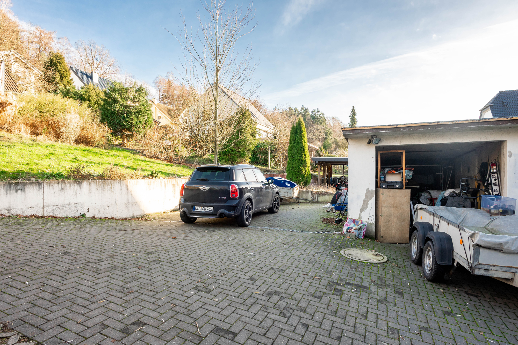 Garage & Stellplatz 1