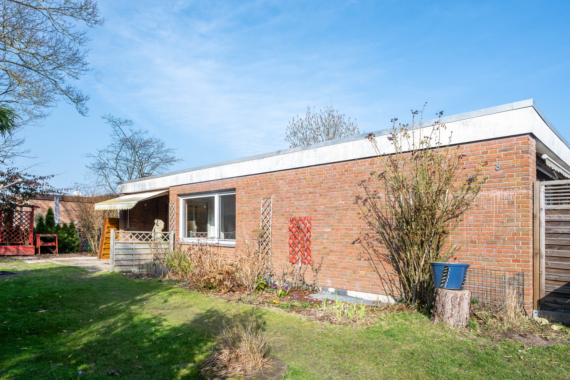 Ansicht 1 Hauptwohnung