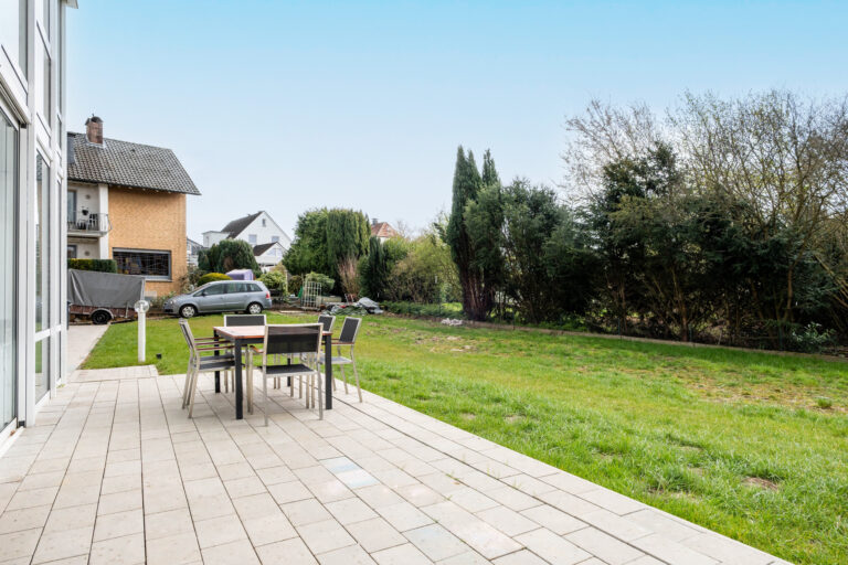 EG Terrasse