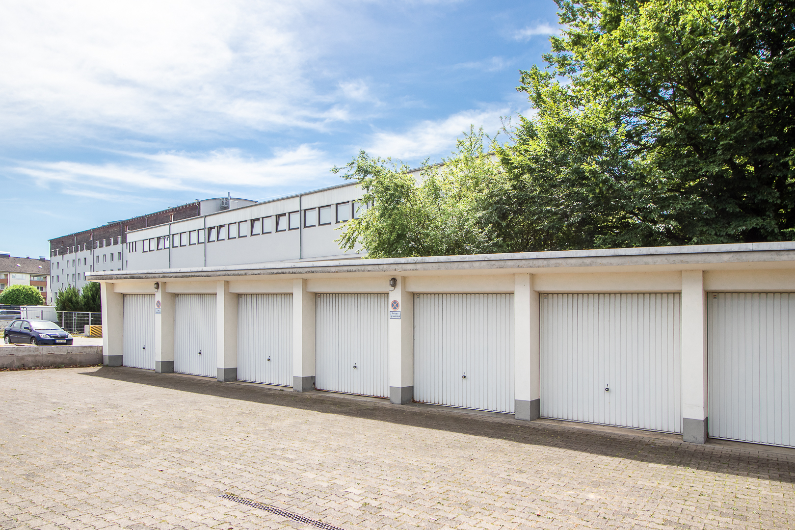 Garage 1