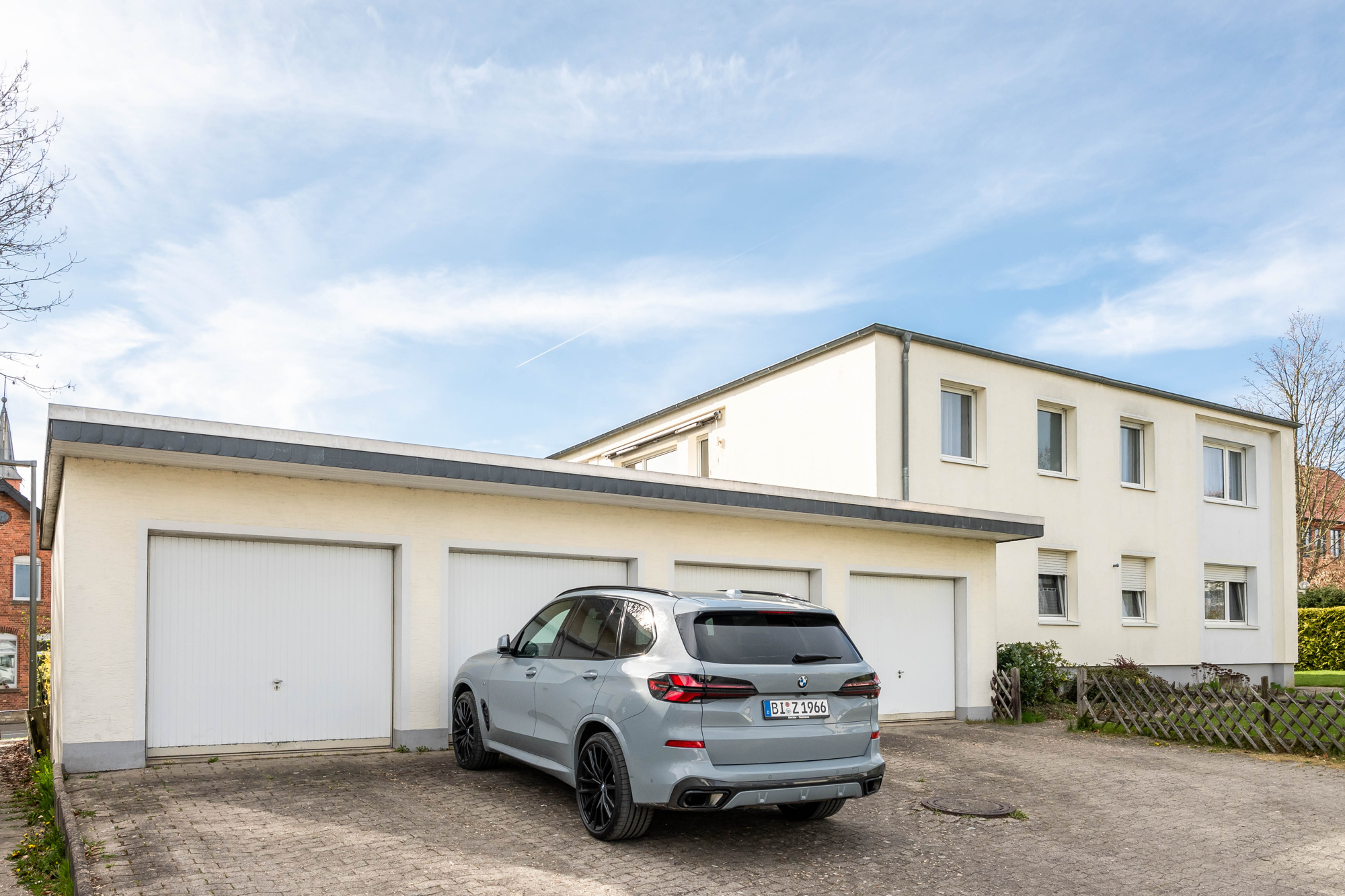 Garage 1