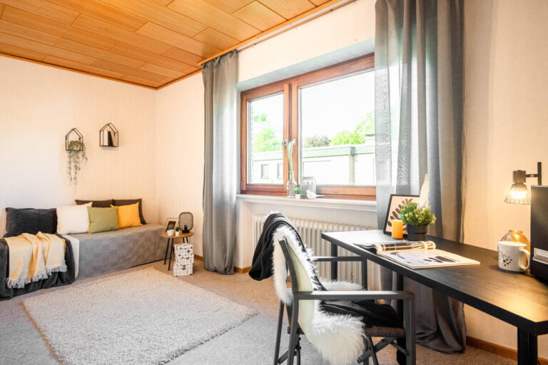 Arbeitszimmer 1