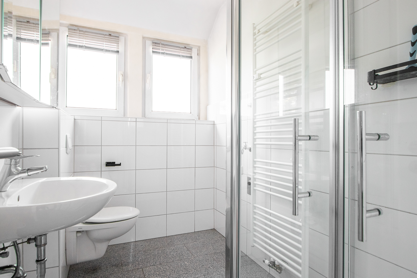 Gemütliche 2-Zimmerwohnung mit saniertem Tageslichtbad in guter Lage von Bielefeld - Oldentrup - Photo 4