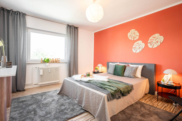 Schlafzimmer 1