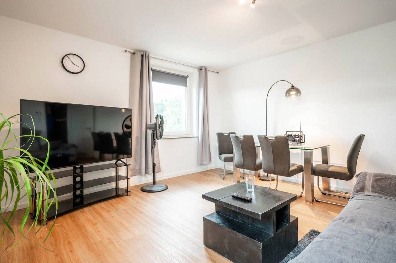 Top sanierte Mietwohnung mit neuer Einbauküche in Bielefelds östlicher Innenstadt - Foto 1