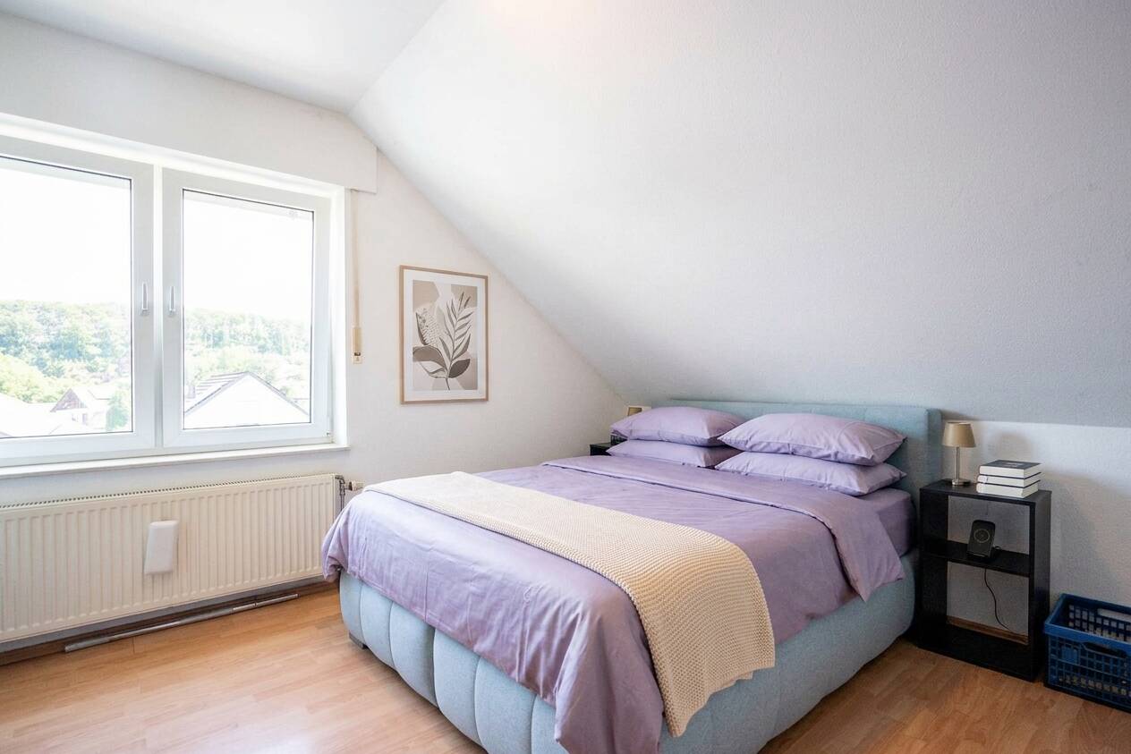 Schlafzimmer 1
