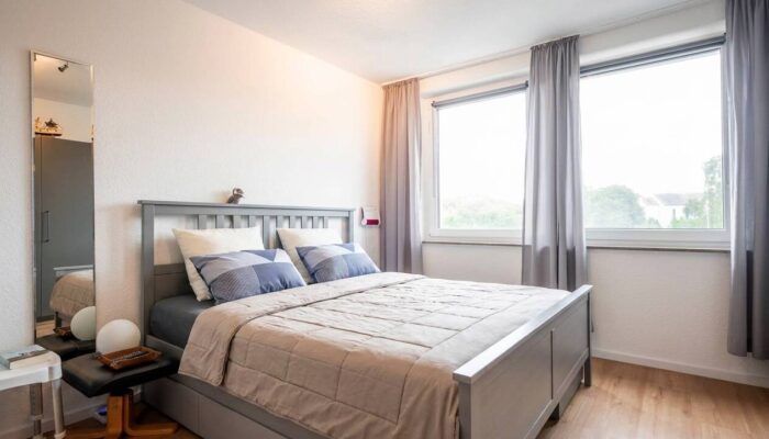 Schlafzimmer 2