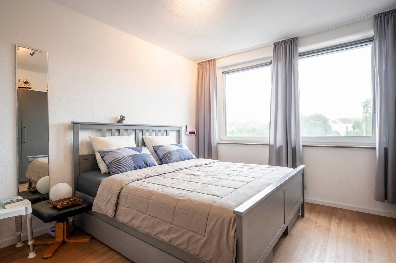 Top sanierte Mietwohnung mit neuer Einbauküche in Bielefelds östlicher Innenstadt - Foto 4