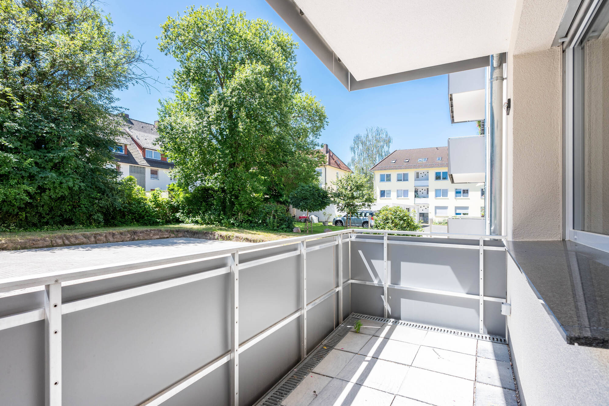 EG links Balkon
