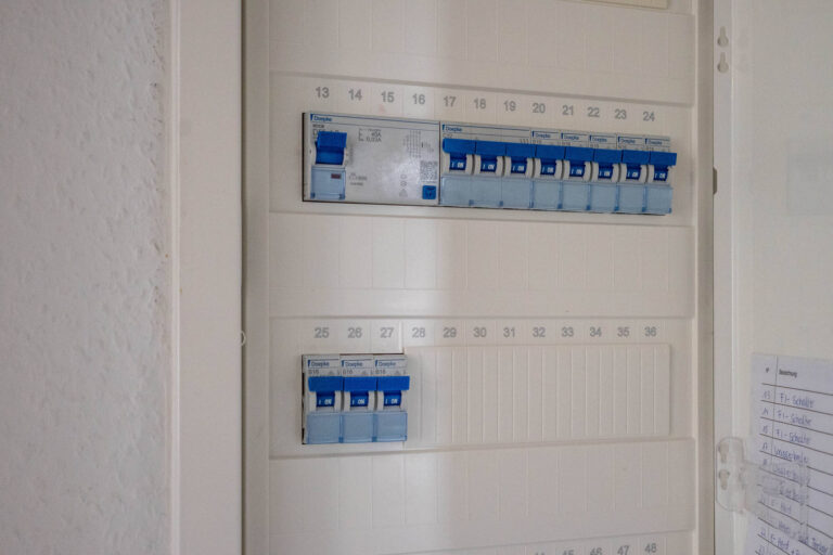 DG rechts Elektro UV