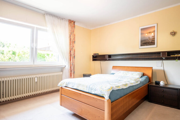 EG Hauptwohnung Wohnbereich Gästezimmer 1